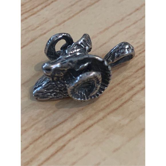 Ram Head Sterling Silver Jewelry Charm - Picture 2 of 4